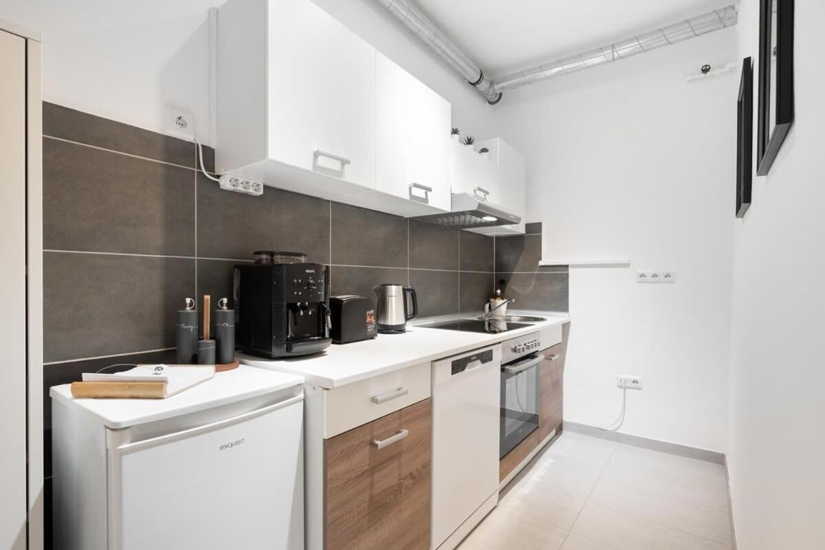 Apartment Close To Theresienwiese มิวนิก ภายนอก รูปภาพ